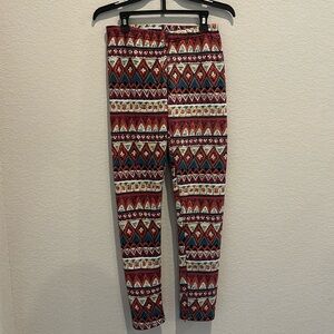 DOCOLE Women’s Junior OS Multi-Colored Print Faux Fur Lined Leggings.